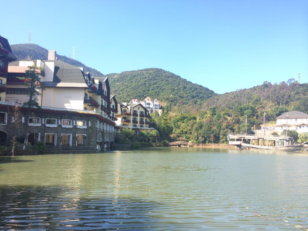 Oct Hotel Shenzhen Interlaken Main Building Exteriör bild